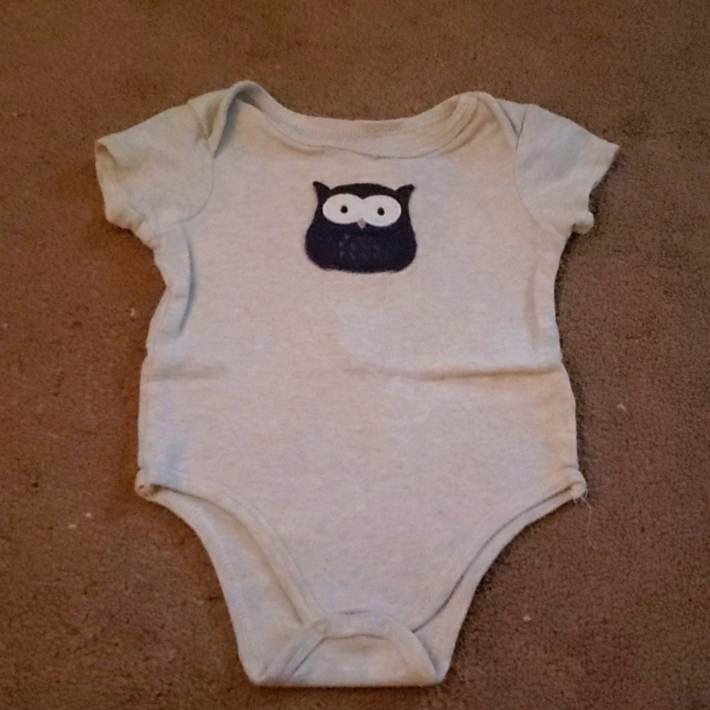 Cute little onesie with an owl
